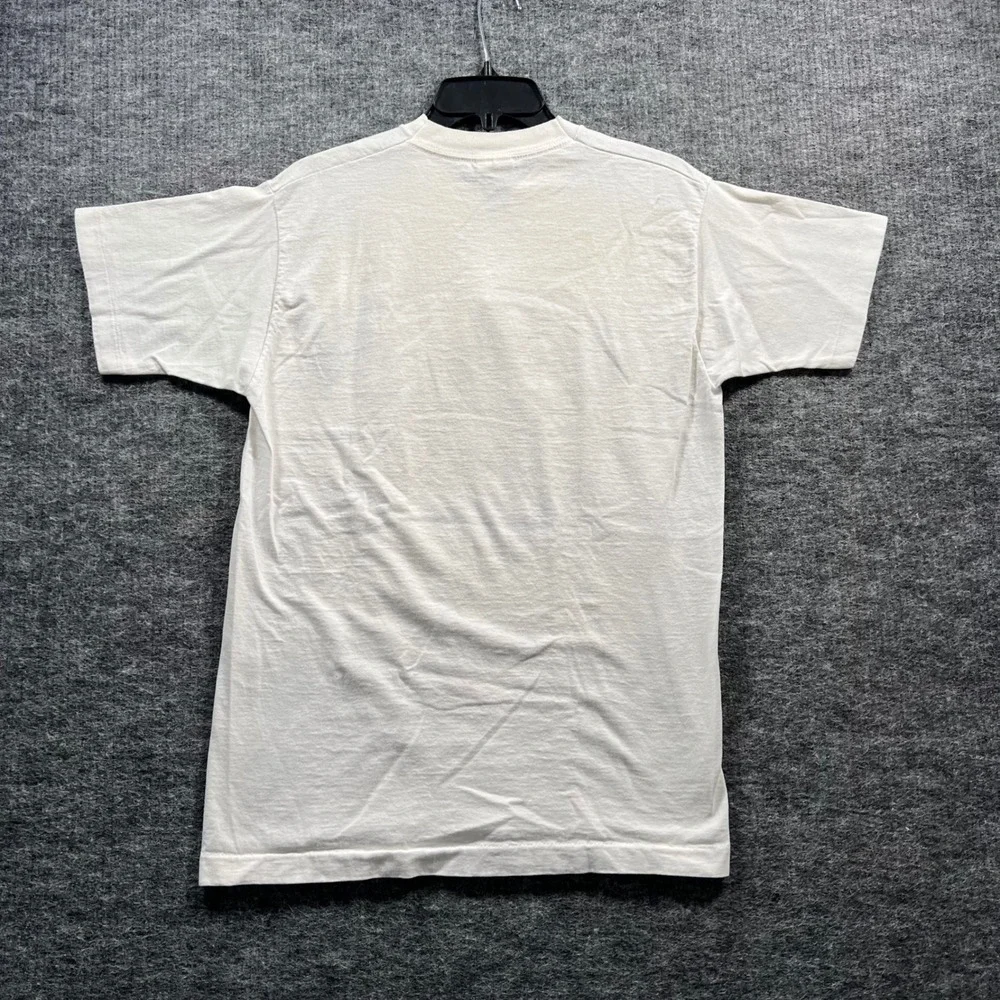 Vintage Nike Town Graphic T-Shirt White Mens Medium 90s Fruit of the Loom Tag